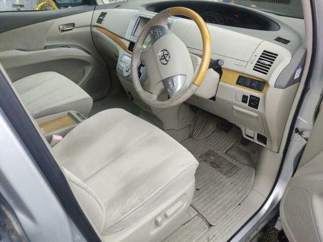 Toyota ESTIMA 2006 8058615-3