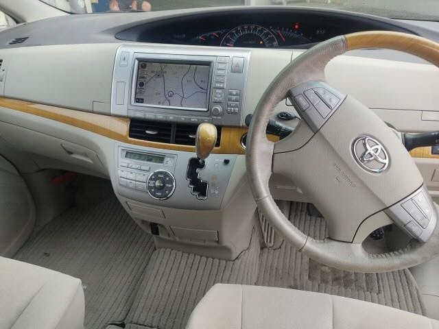 Toyota ESTIMA 2006 8058615-6