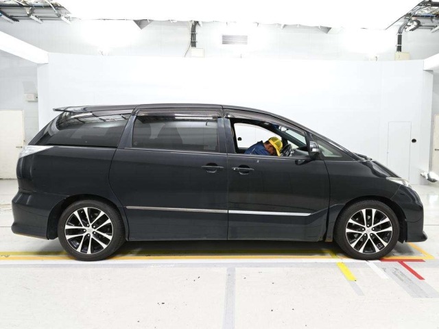 Toyota ESTIMA 2014 8058640-3