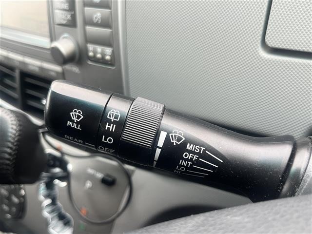 Toyota ESTIMA 2007 8058940-1