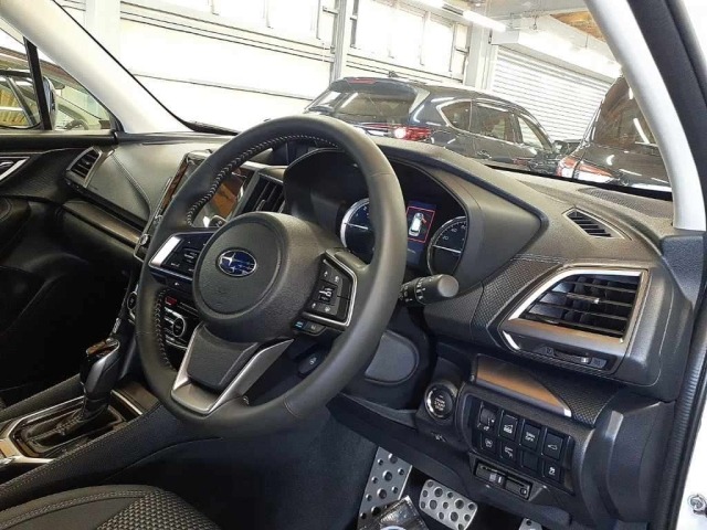 Subaru FORESTER 2022 8051378-9