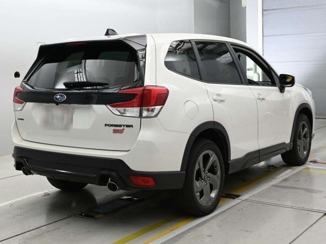 Subaru FORESTER 2022 8051379-1