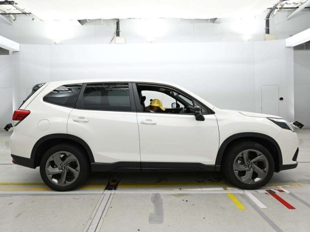 Subaru FORESTER 2022 8051379-3