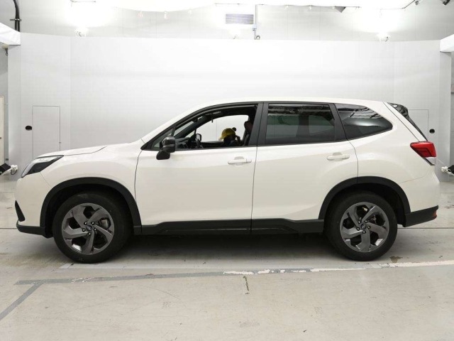 Subaru FORESTER 2022 8051379-4