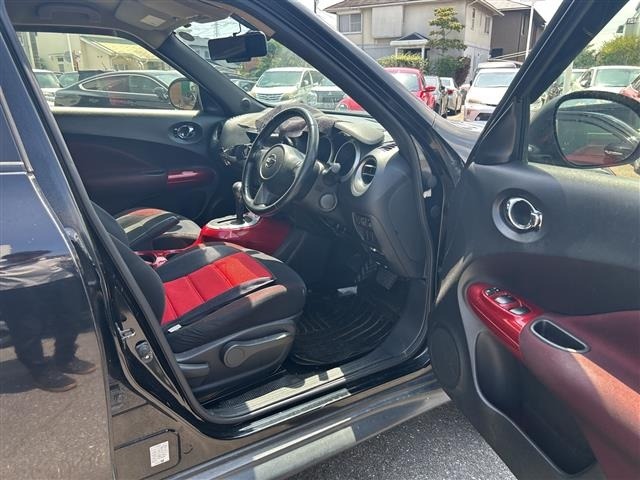 Nissan JUKE 2013 8052084-23