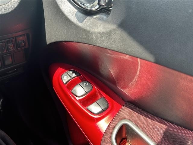 Nissan JUKE 2013 8052084-5