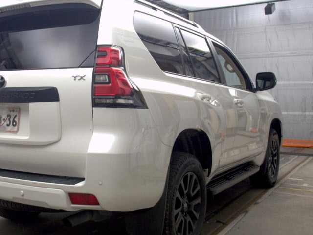 Toyota LAND CRUISER PRADO 2022 8056489-5