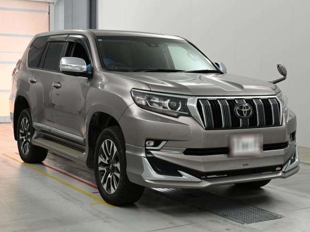 Toyota LAND CRUISER PRADO 2022 8056502-5