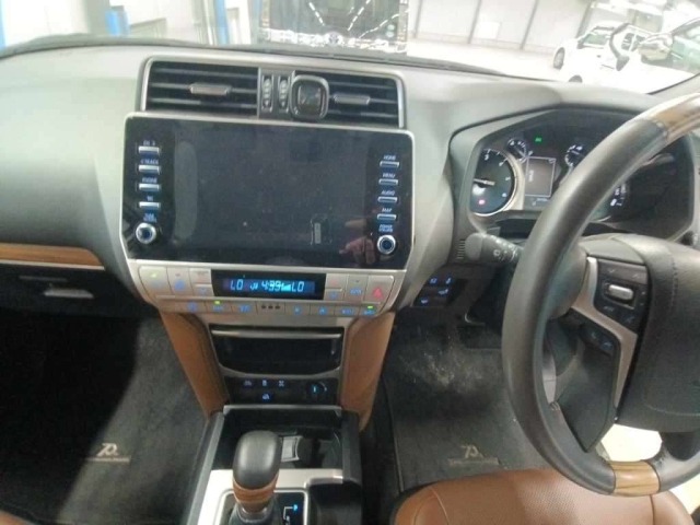 Toyota LAND CRUISER PRADO 2022 8056508-11