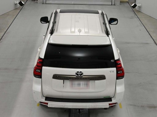 Toyota LAND CRUISER PRADO 2022 8056508-8