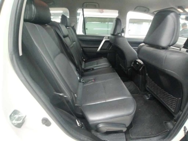 Toyota LAND CRUISER PRADO 2021 8056509-12
