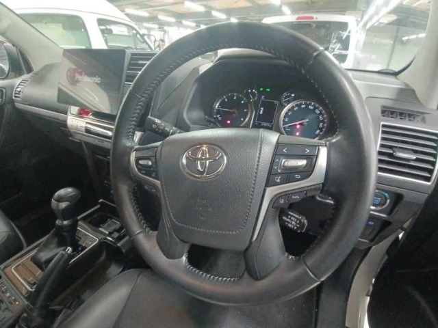 Toyota LAND CRUISER PRADO 2021 8056509-9
