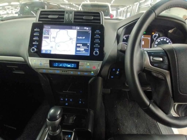 Toyota LAND CRUISER PRADO 2021 8056510-11