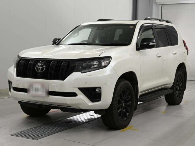 Toyota LAND CRUISER PRADO 2023 8056511-0