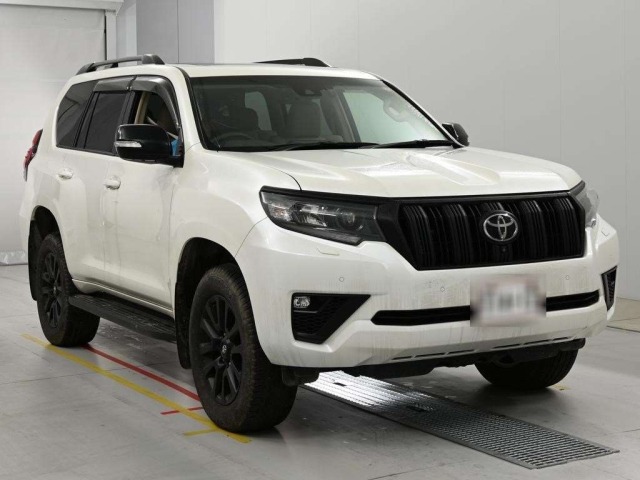 Toyota LAND CRUISER PRADO 2023 8056511-5