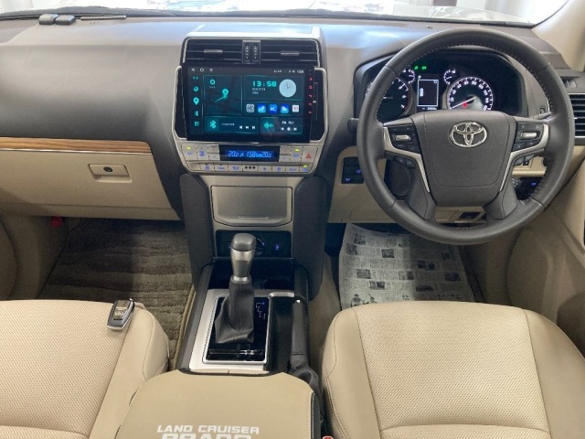 Toyota LAND CRUISER PRADO 2023 8056534-3