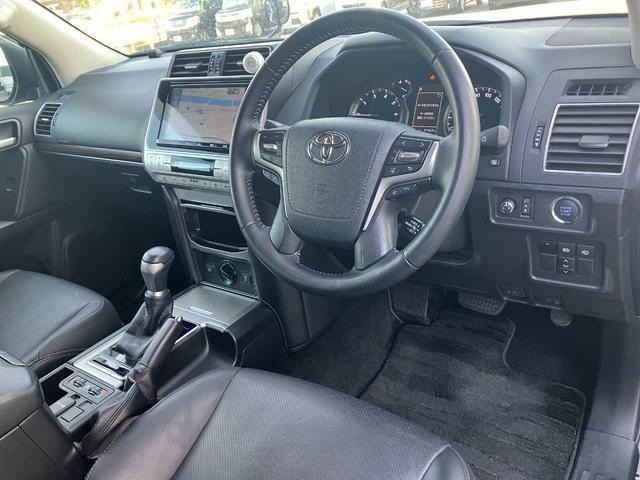 Toyota LAND CRUISER PRADO 2023 8056549-24