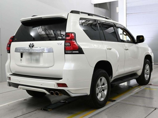 Toyota LAND CRUISER PRADO 2022 8056551-1