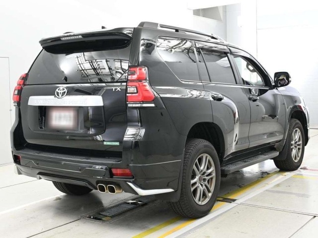 Toyota LAND CRUISER PRADO 2023 8056638-1