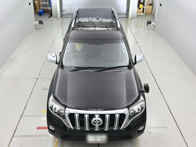 Toyota LAND CRUISER PRADO 2017 8056650-7