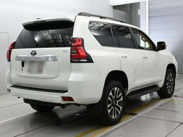 Toyota LAND CRUISER PRADO 2023 8056654-1