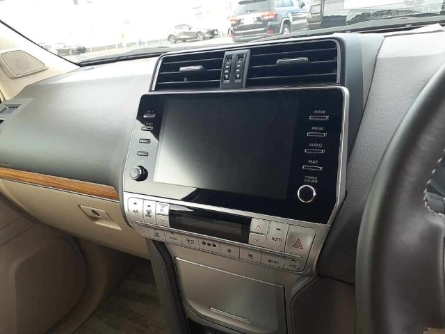 Toyota LAND CRUISER PRADO 2023 8056654-12
