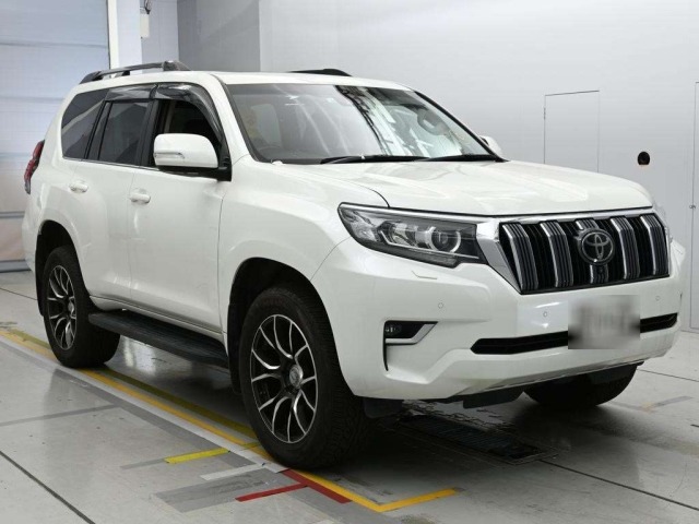 Toyota LAND CRUISER PRADO 2022 8056655-5
