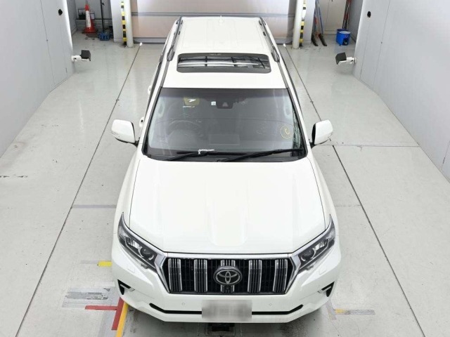 Toyota LAND CRUISER PRADO 2022 8056655-7
