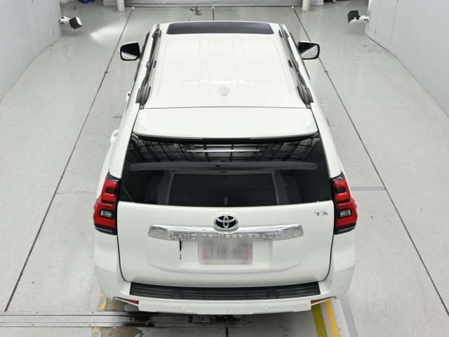 Toyota LAND CRUISER PRADO 2022 8056655-8