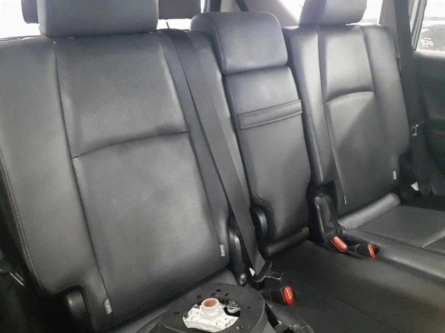 Toyota LAND CRUISER PRADO 2017 8056662-11
