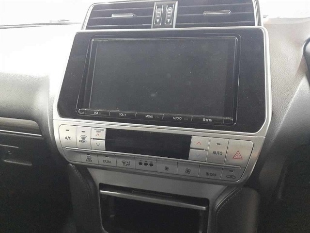 Toyota LAND CRUISER PRADO 2017 8056662-12