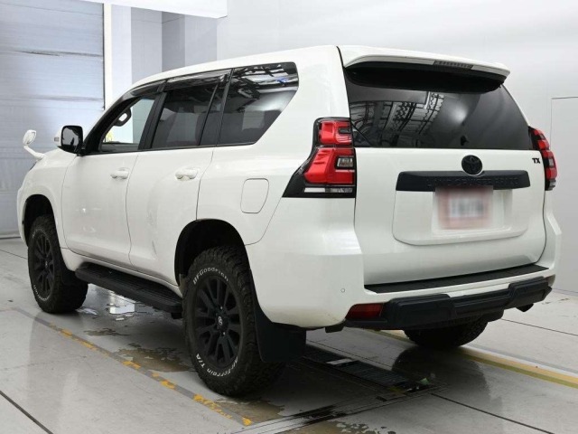 Toyota LAND CRUISER PRADO 2017 8056662-6
