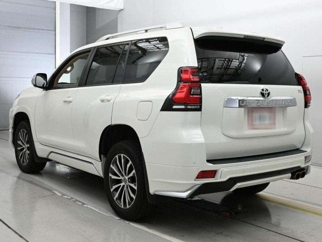 Toyota LAND CRUISER PRADO 2021 8056663-6