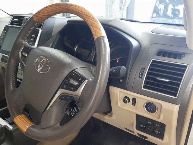 Toyota LAND CRUISER PRADO 2021 8056663-9