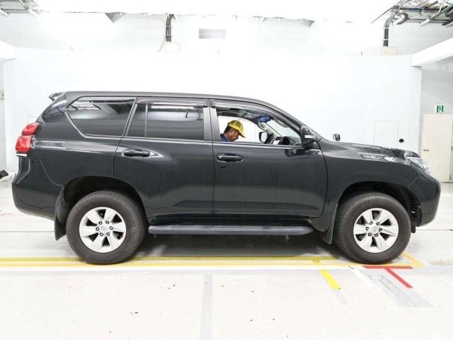 Toyota LAND CRUISER PRADO 2021 8056667-3