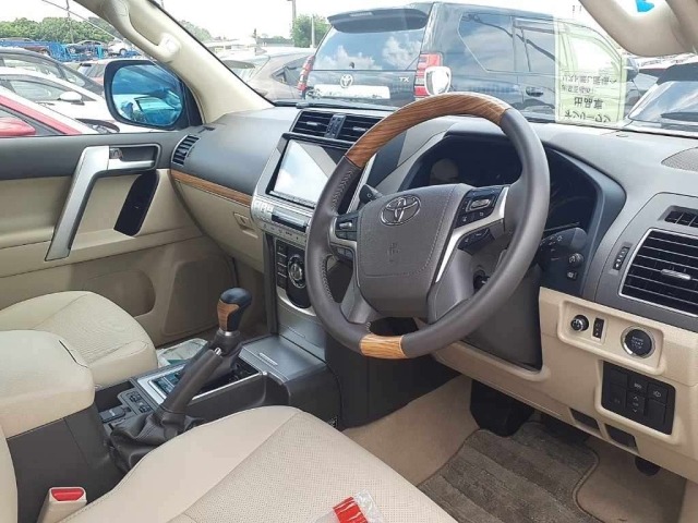 Toyota LAND CRUISER PRADO 2021 8056675-9