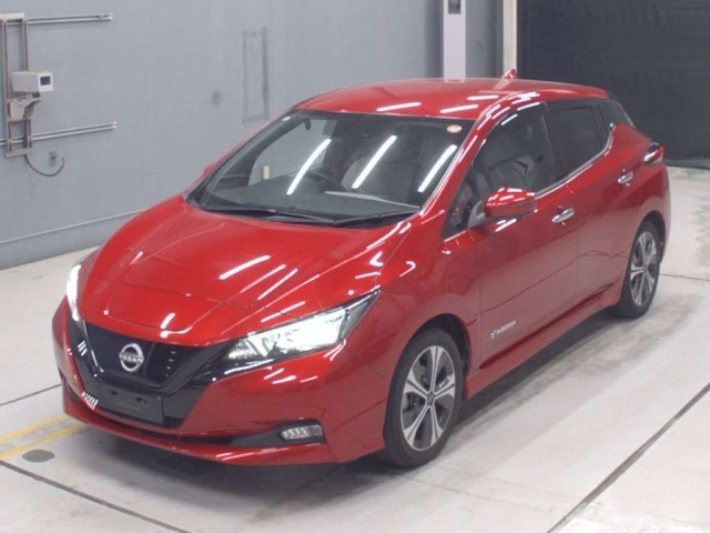 Nissan LEAF 2022 8061985-0