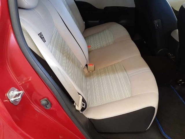 Nissan LEAF 2022 8061985-10