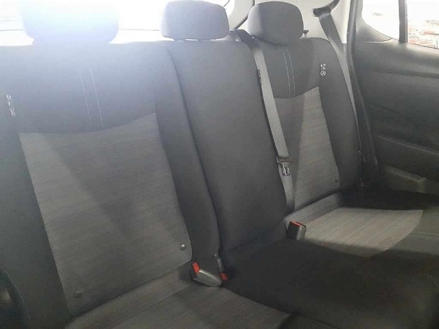 Nissan LEAF 2022 8061990-11