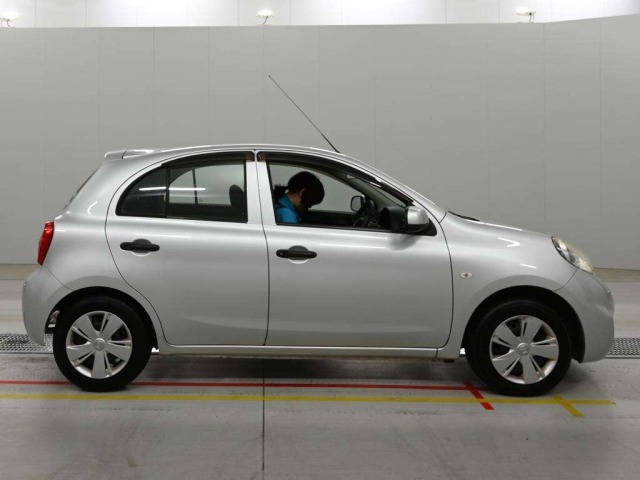 Nissan MARCH 2015 8061977-3