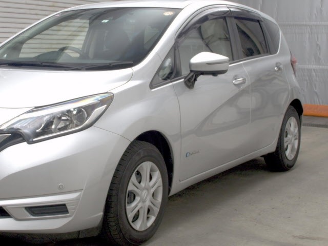 Nissan NOTE 2019 8061810-4