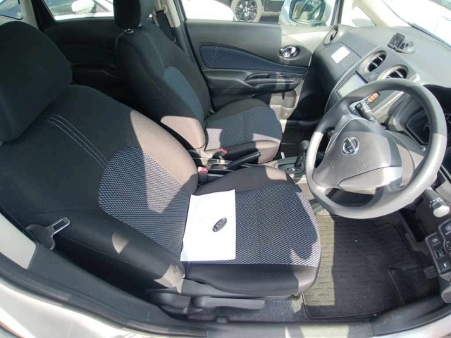Nissan NOTE 2015 8061856-10