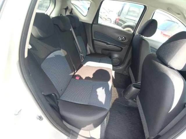 Nissan NOTE 2015 8061856-12