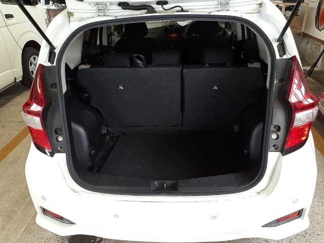 Nissan NOTE 2018 8061868-11