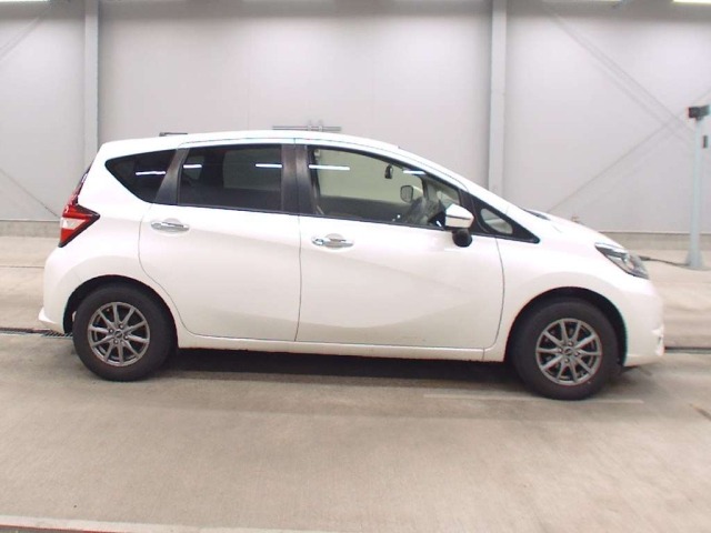 Nissan NOTE 2018 8061868-3