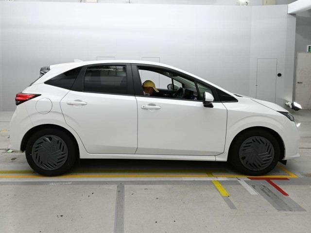 Nissan NOTE 2024 8061951-3