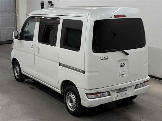 Toyota PIXIS VAN 2018 8061105-1