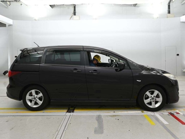 Mazda PREMACY 2015 8052342-3
