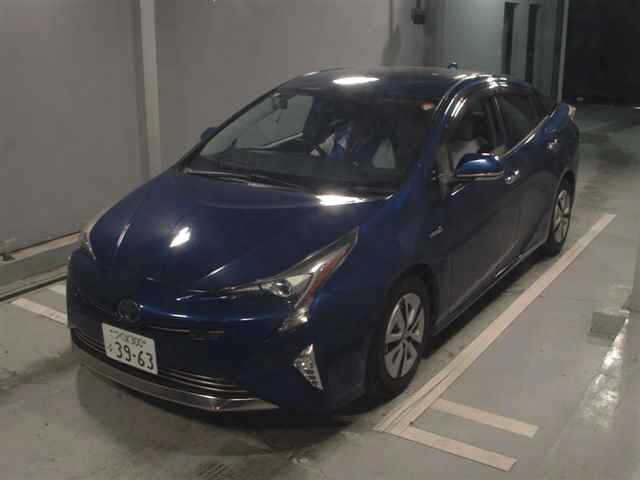 Toyota PRIUS 2016 8057514-4