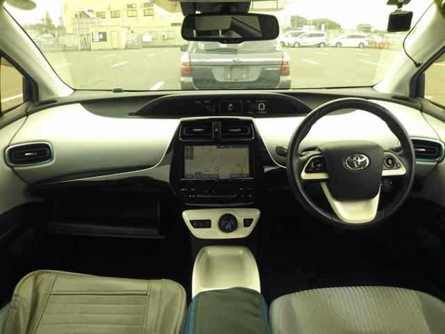 Toyota PRIUS 2016 8057514-8